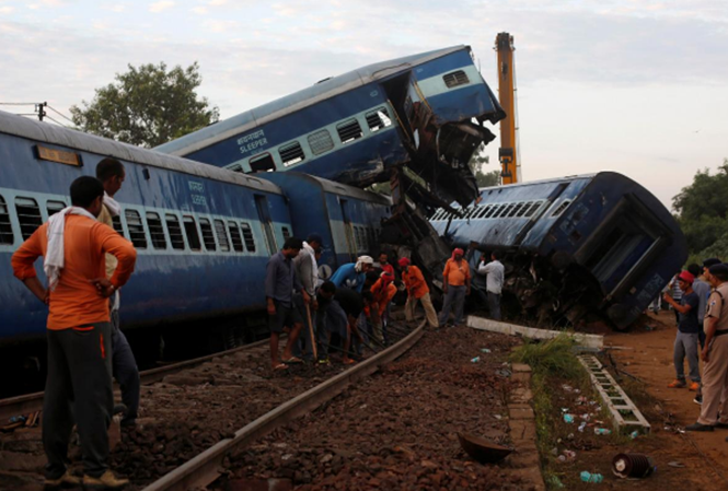 tau an do trat banh it nhat 20 nguoi bi thuong