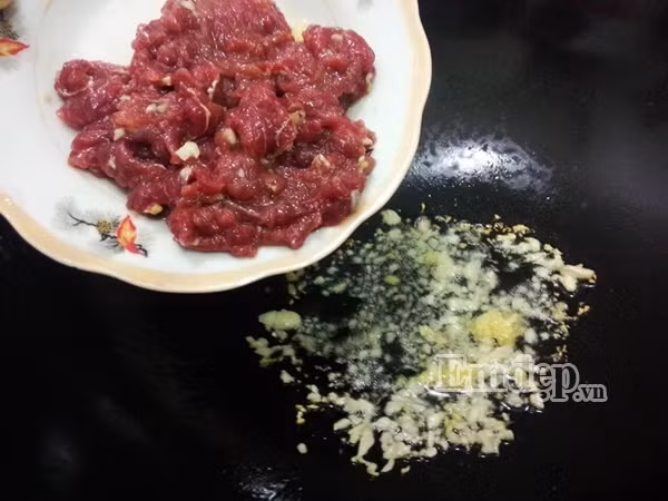 thit bo xao mang tuoi trai nghiem moi khong lam ban that vong