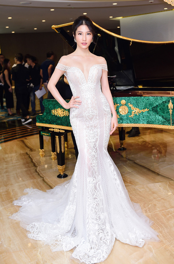 10 my nhan viet mac dep nhat tuan