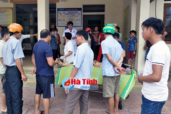 bi trau du huc 1 nguoi chet 1 nguoi phai nhap vien cap cuu