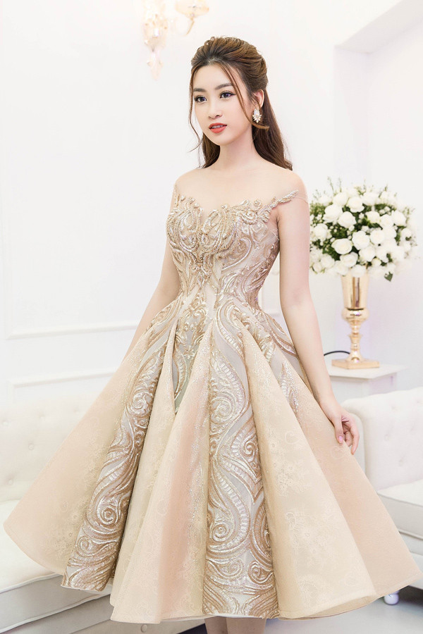 10 my nhan viet mac dep nhat tuan