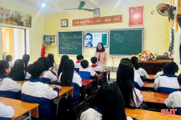 Nhiều trường học ở Hà Tĩnh tổ chức sinh hoạt chuyên đề về Tổng Bí thư Hà Huy Tập
