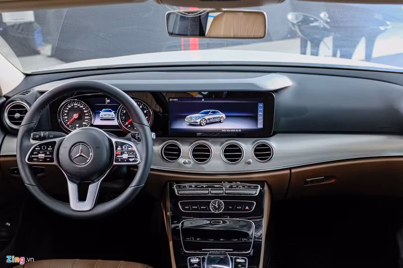 Chi tiết Mercedes-Benz E 180 2020 - giá rẻ nhất dòng E-Class