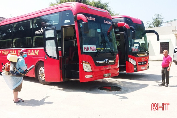 14 xe khách ở Hương Sơn tuyến Hà Tĩnh – Hà Nội dừng hoạt động để phòng chống Covid-19