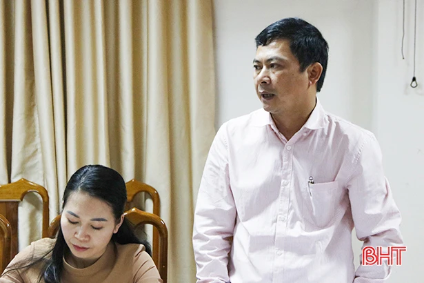 Tuyên truyền, vận động người dân bình tĩnh phòng chống dịch, không hoang mang, lo lắng