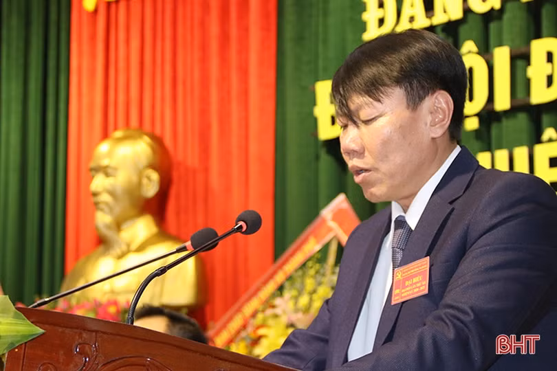 Đại hội Đảng bộ phường Nam Hà trực tiếp bầu Bí thư cấp ủy: Đồng chí Nguyễn Hồng Lĩnh 100% số phiếu