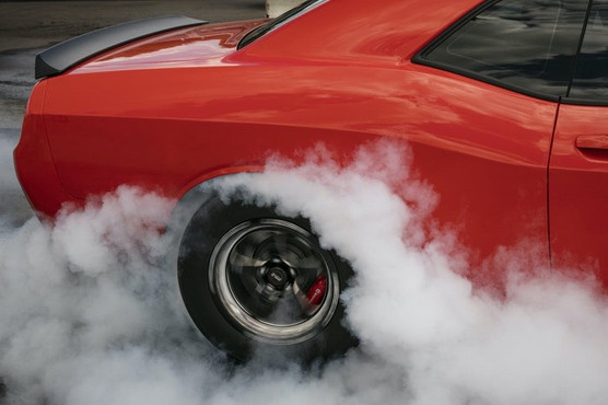Lốp xe gây ô nhiễm gấp 1.000 lần khí thải ôtô