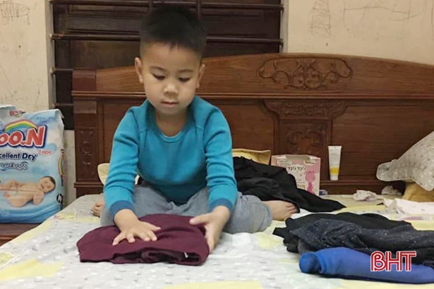 “Trung Kiên nhí” hào hứng với phong trào “Mỗi ngày một việc tốt”