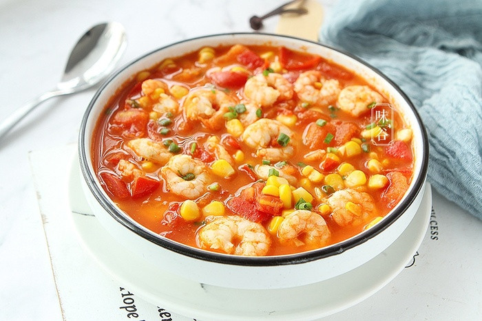 Tôm sốt cà chua, chua chua ngọt ngọt, ăn một lần nhớ mãi