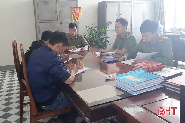 Hà Tĩnh: Triệu tập thêm 3 đối tượng đăng tin sai sự thật về dịch Covid-19