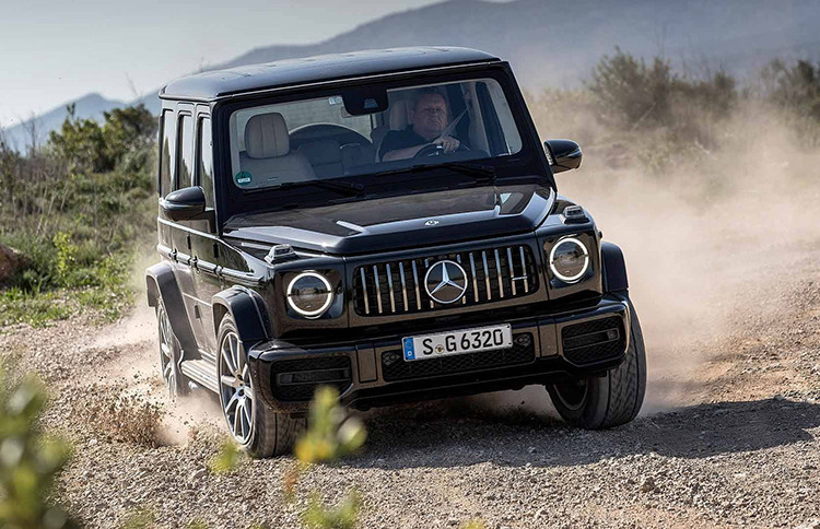 Ảnh: Mercedes Khả năng lội nước của những “ông vua” gầm cao