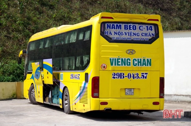 Vận chuyển trái phép 30 nghìn khẩu trang sang Lào