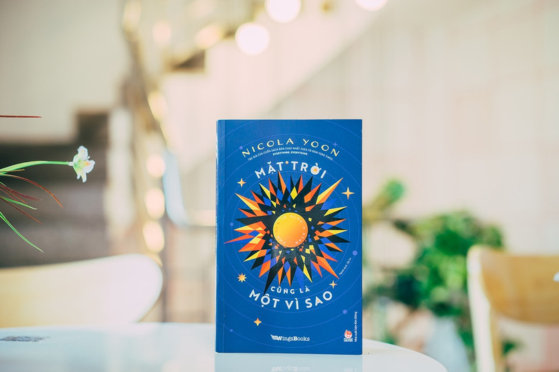 Sách Mặt trời cũng là một vì sao Tình yêu không phải là điều duy nhất phụ nữ tìm kiếm