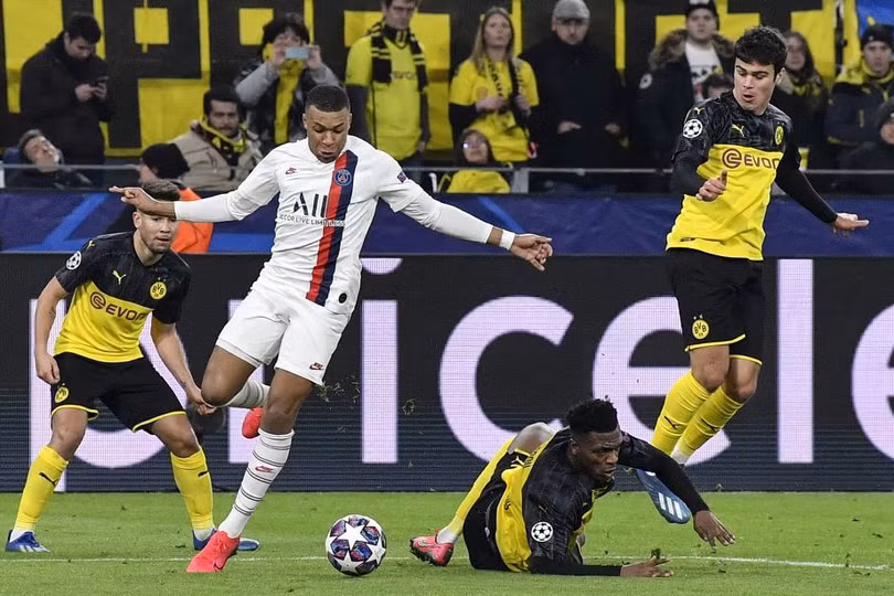 Vòng 1/8 Champions League: Những cửa ải lớn của người Anh