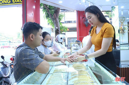 Giá vàng lao dốc không phanh: Mất tới 2,5 triệu đồng/lượng sau 1 ngày