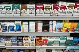 Bộ Y tế: Giá thuốc lá ngày càng rẻ so với thu nhập