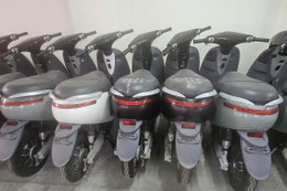 Phát hiện đường dây sản xuất xe máy điện giả 