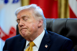 Mỹ hoãn tấn công Iran, chuyên gia giải mã nước cờ ông Trump