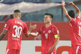 Quang Hải giúp CAHN đặt một chân vào tứ kết Cup C2 châu Á