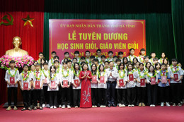 Thành phố Hà Tĩnh tuyên dương học sinh, giáo viên giỏi