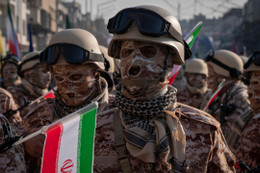 Iran nói cuộc không kích của Israel là 'lời tuyên bố chiến tranh'