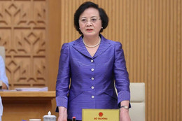 Báo cáo Bộ Chính trị việc điều chỉnh lương và phụ cấp ngay trong tháng 9