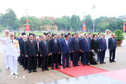 Lãnh đạo Đảng, Nhà nước vào Lăng viếng Chủ tịch Hồ Chí Minh nhân dịp Quốc khánh