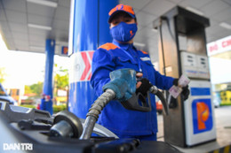 Nguồn cung xăng dầu vẫn đảm bảo, PVN và Petrolimex đồng loạt kiến nghị gấp