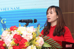 Phụ nữ Hà Tĩnh lan tỏa cuộc vận động “5 không, 3 sạch” trong xây dựng NTM