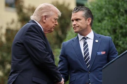 Ông Trump đổ lỗi cho Bộ trưởng Hegseth về cuộc chiến với Iran