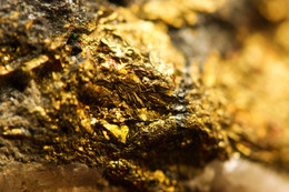 Trung Quốc bất ngờ phát hiện mỏ vàng hơn 1.000 tấn dưới lòng đất