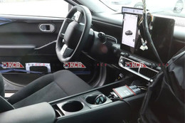 Hyundai Tucson thế hệ mới được thay nội thất, màn hình lớn 17 inch