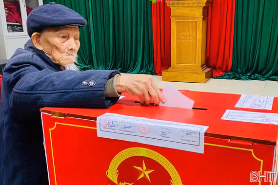 Những khoảnh khắc đáng nhớ trong ngày hội non sông