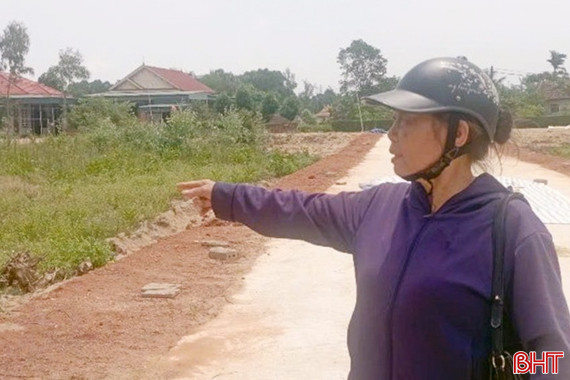 Thôn bán đất trái thẩm quyền, người dân chịu thiệt