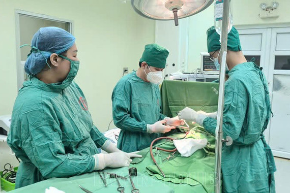 Bộ Y tế đề xuất phương án sắp xếp, sáp nhập bệnh viện, trường đại học, khối phòng bệnh