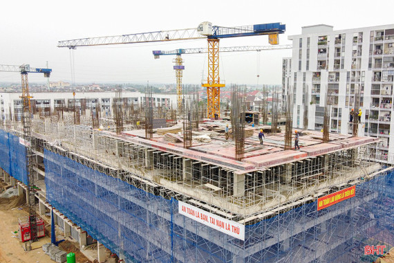 Tập trung bình ổn giá nhiên liệu, đẩy nhanh tiến độ các công trình, dự án quan trọng quốc gia