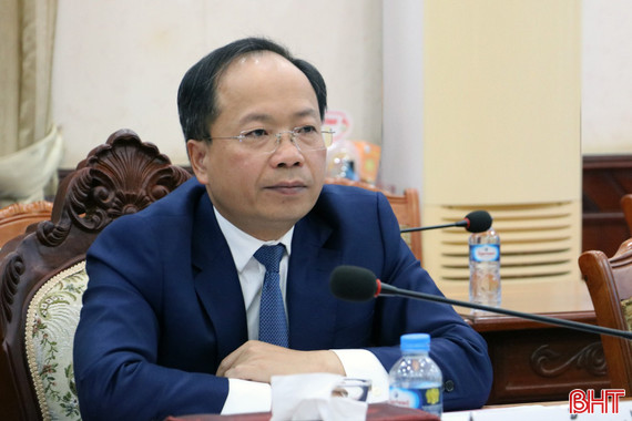 Hội nghị cấp cao Hà Tĩnh - Khăm Muồn