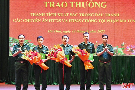 Trao thưởng đấu tranh thắng lợi 2 chuyên án ma túy lớn ở Hà Tĩnh