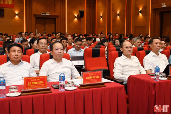 Gần 51.000 đại biểu Hà Tĩnh tham gia học tập, quán triệt Nghị quyết Hội nghị Trung ương 3 khóa XIV