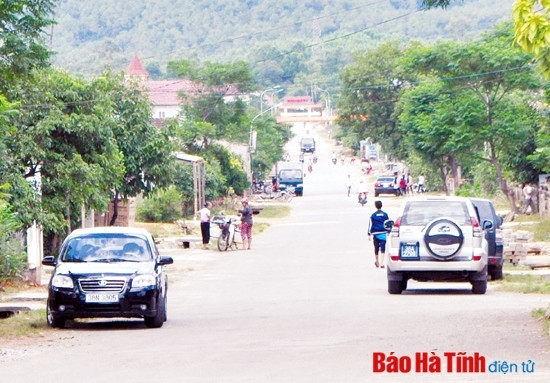 Đường vào trung tâm huyện mới Kỳ Anh