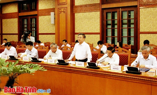 Bộ Chính trị cho ý kiến về công tác chuẩn bị Đại hội Đảng bộ tỉnh Hà Tĩnh lần thứ XVIII ảnh 3 Bộ Chính trị cho ý kiến về công tác chuẩn bị Đại hội Đảng bộ tỉnh Hà Tĩnh lần thứ XVIII ảnh 3