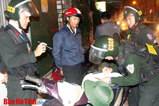 Nhân lên sức mạnh từ phong trào thi đua “Vì an ninh Tổ quốc” ảnh 3 Nhân lên sức mạnh từ phong trào thi đua “Vì an ninh Tổ quốc” ảnh 3