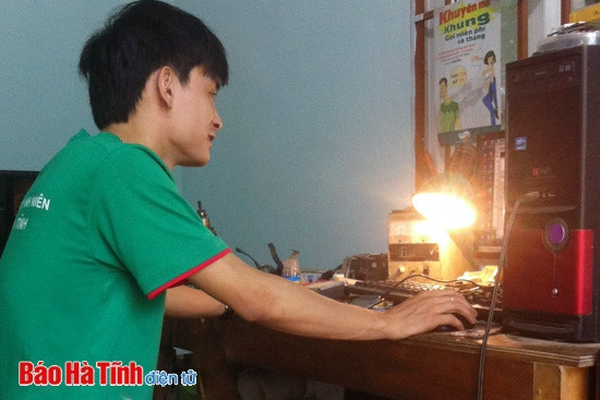 Vững vàng trên đôi nạng gỗ ảnh 2