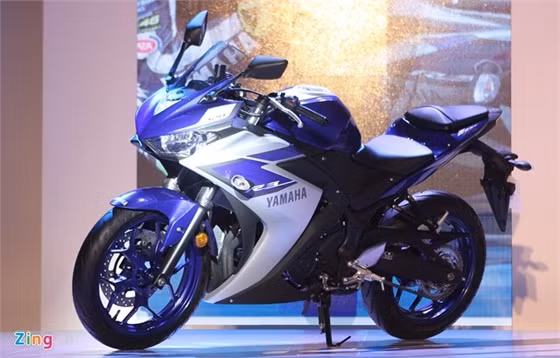 Yamaha Việt Nam trình làng R3 giá 150 triệu và xe ga NM-X ảnh 1