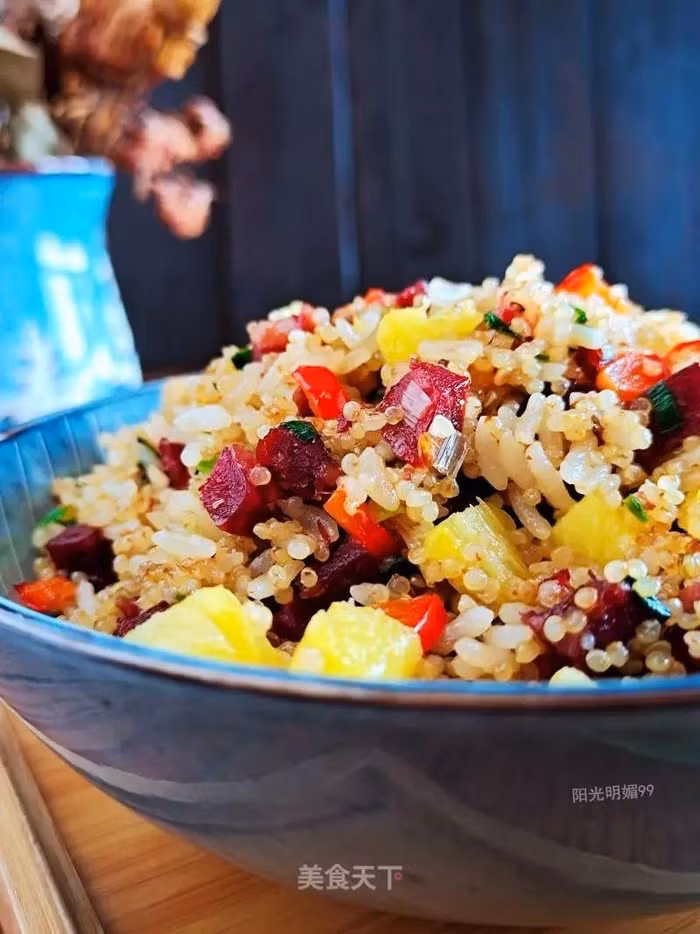 Ngày lạnh, làm cơm chiên bảy màu, đã mắt, ngon miệng đãi cả nhà