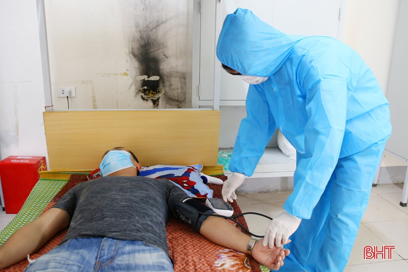 Thầm lặng làm sạch khu cách ly sau khi bàn giao 563 công dân ở Đại học Hà Tĩnh