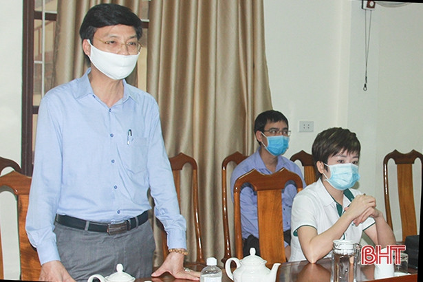 Cộng đồng OCOP Hà Tĩnh trao 120 triệu đồng hỗ trợ chống dịch