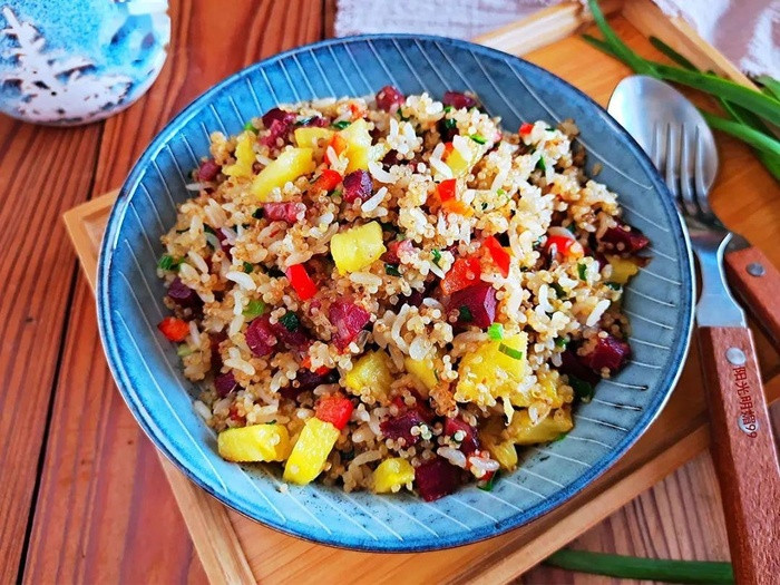 Ngày lạnh, làm cơm chiên bảy màu, đã mắt, ngon miệng đãi cả nhà