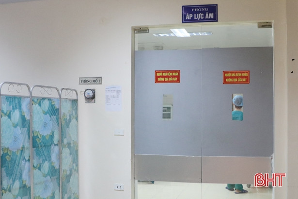 Bệnh viện Đa khoa Hà Tĩnh hoàn thiện lắp đặt, cải tạo phòng mổ, phòng điều trị áp lực âm