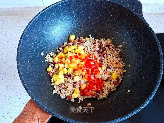 Ngày lạnh, làm cơm chiên bảy màu, đã mắt, ngon miệng đãi cả nhà